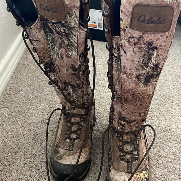 Cabela's Shoes Cabelas Snake Boots Size 6 Poshmark